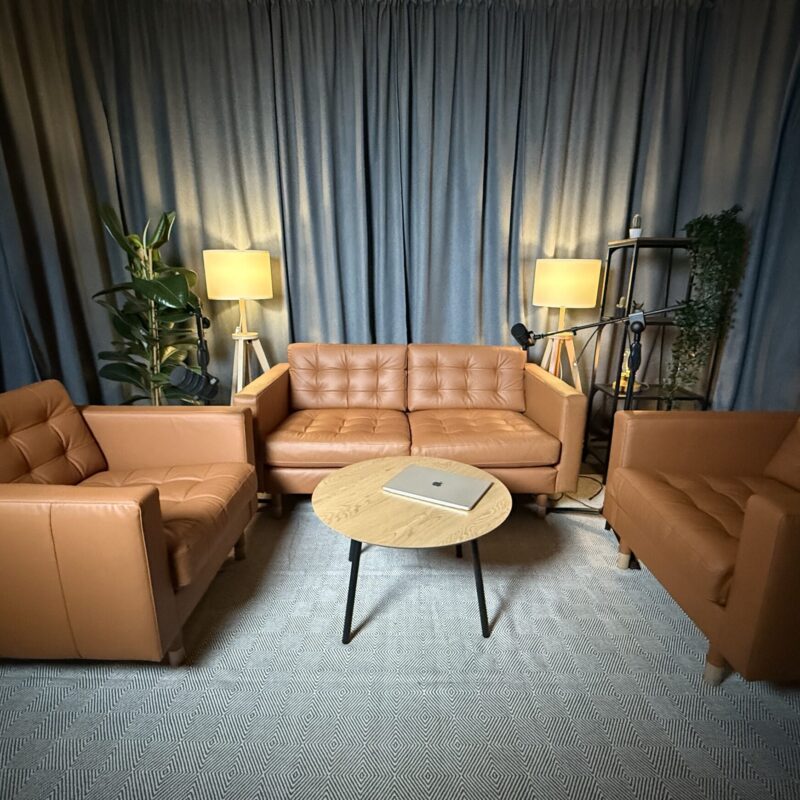 Studio Łowińskiego, Kraków